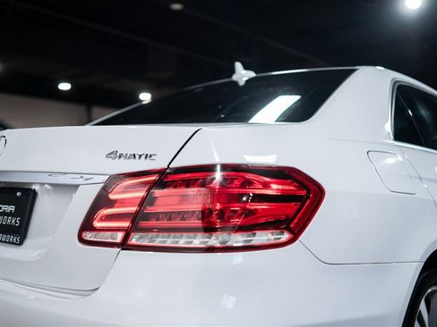 Used 2014 Mercedes-Benz E 350 4MATIC Sedan image 14