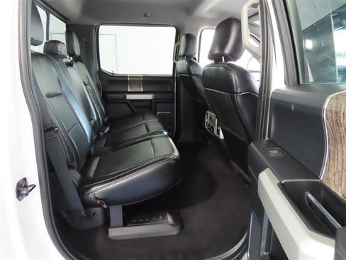 Used 2019 Ford F450 Lariat w/ Lariat Ultimate Package image 28