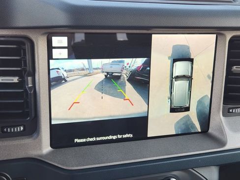 Used 2024 Ford Bronco Outer Banks image 18