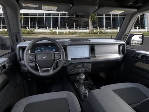 New 2026 Ford Bronco 2-Door AWD/4WD image 9