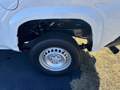 New 2024 Toyota Tacoma SR w/ Towing Package image 12