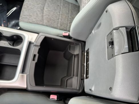 Used 2016 RAM 1500 Big Horn AWD/4WD image 29