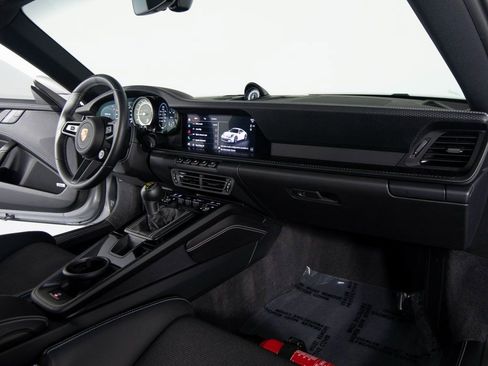 Certified 2022 Porsche 911 GT3 image 20