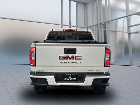 Used 2022 GMC Canyon Denali image 7