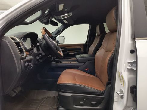 Used 2022 RAM 3500 Limited AWD/4WD image 5