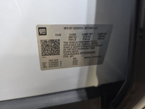 New 2026 GMC Yukon Denali w/ Sun & Power Step Package AWD/4WD image 40