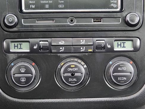 Used 2007 Volkswagen GTI 4-Door FWD image 66