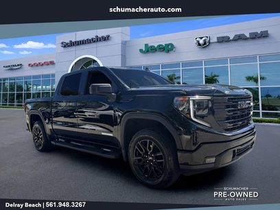 Used 2024 GMC Sierra 1500 Elevation w/ LPO, Elevation Black Package