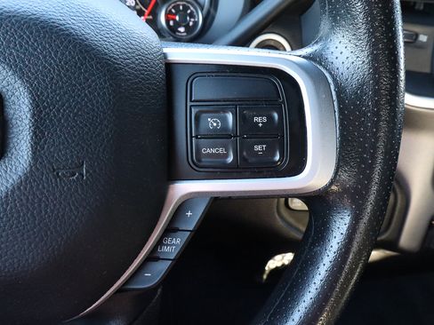 Used 2022 RAM 2500 Big Horn image 31