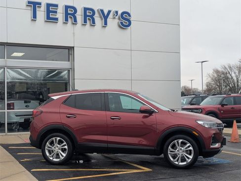 Used 2022 Buick Encore GX Preferred image 2