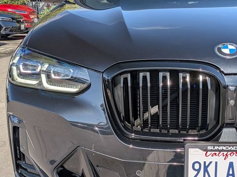 Certified 2024 BMW X4 M40i w/ Premium Package AWD/4WD image 18