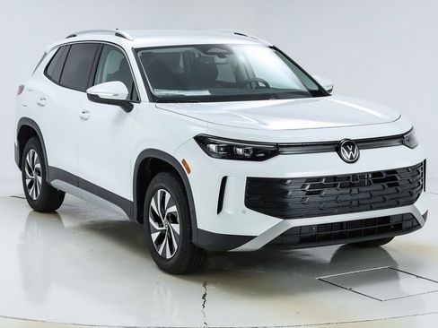 New 2026 Volkswagen Tiguan S image 15