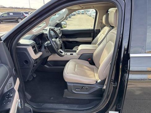 Certified 2024 Ford Expedition Limited image 19