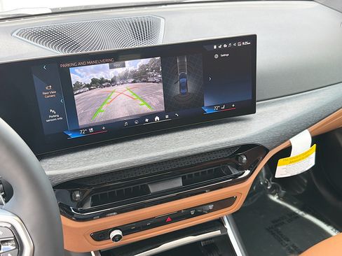 New 2026 BMW 330i Sedan w/ M Sport Package RWD image 27