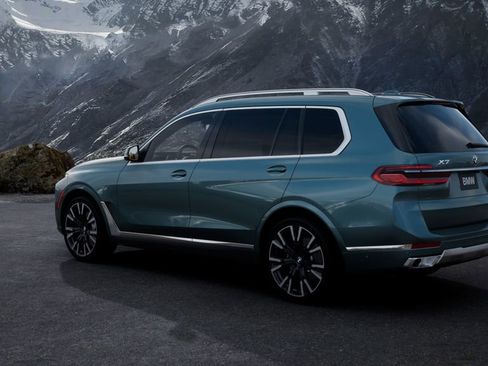 New 2026 BMW X7 xDrive40i image 2