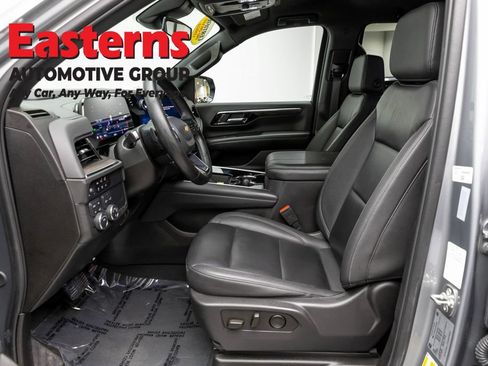 Used 2025 Chevrolet Tahoe LT AWD/4WD image 14