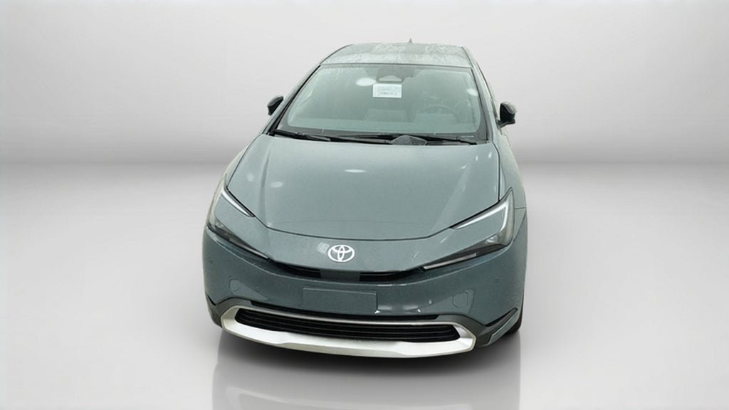 New 2027 Toyota Prius Plug-In Hybrid FWD image 15