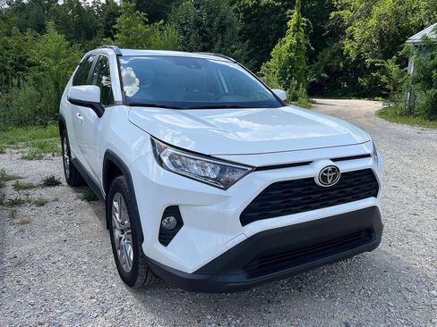 Used 2020 Toyota RAV4 XLE Premium AWD/4WD image 1