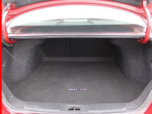 Certified 2022 Nissan Sentra SR image 10