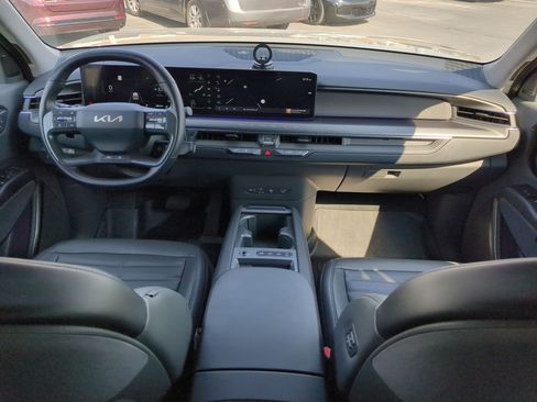 Certified 2024 Kia EV9 Land AWD/4WD image 25