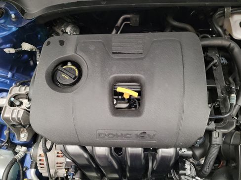 Used 2020 Kia Forte LXS FWD image 30