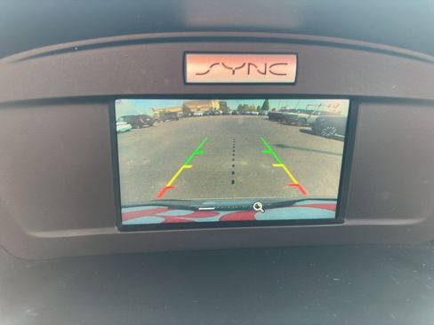 Used 2018 Ford Escape SE FWD image 18