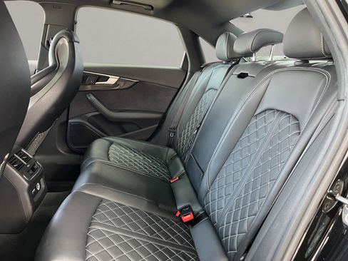 Used 2019 Audi S4 Premium Plus w/ Premium Plus Package image 11