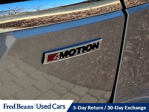 Certified 2022 Volkswagen Atlas SEL Premium image 33