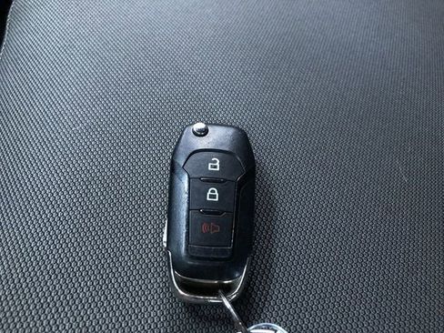 Used 2018 Ford F150 XLT image 27