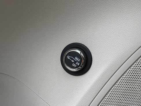 Used 2023 Buick Envision Preferred AWD/4WD image 16