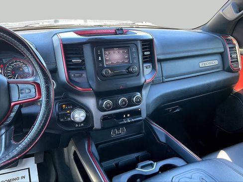 Certified 2025 RAM 2500 Big Horn AWD/4WD image 7