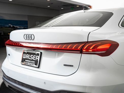 New 2025 Audi A5 2.0T Premium Plus image 9