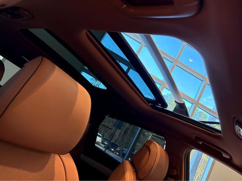 New 2026 Genesis GV80 2.5T Advanced image 13