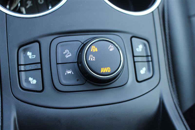 Used 2024 GMC Terrain SLT AWD/4WD image 20