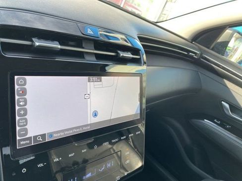 Used 2024 Hyundai Tucson Limited image 18