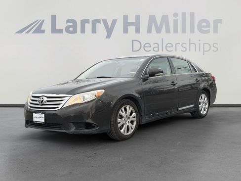 Used 2012 Toyota Avalon image 1