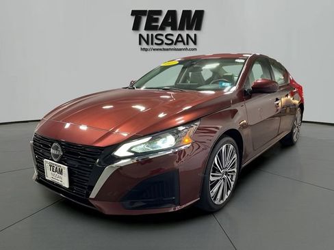 Certified 2023 Nissan Altima 2.5 SL AWD/4WD image 3