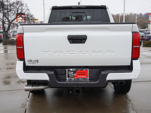 New 2026 Toyota Tacoma SR5 image 7