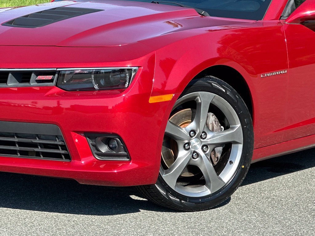 Used 2014 Chevrolet Camaro SS w/ RS Package RWD image 31