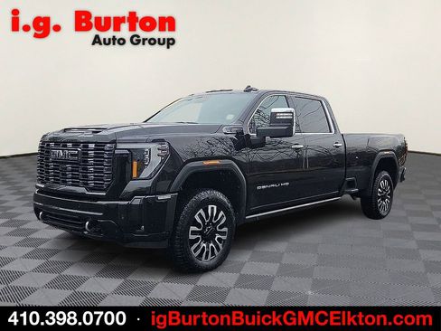 Certified 2025 GMC Sierra 2500 Denali Ultimate AWD/4WD image 3