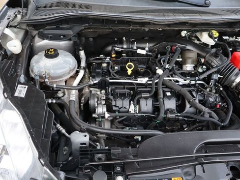 Used 2021 Ford Escape Titanium image 39