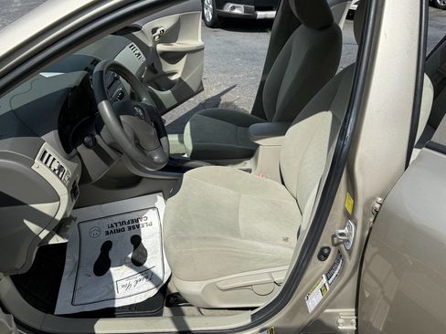 Used 2010 Toyota Corolla LE image 15