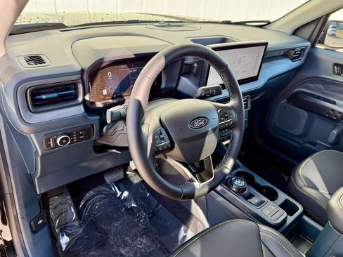 New 2026 Ford Maverick Lobo AWD/4WD image 9