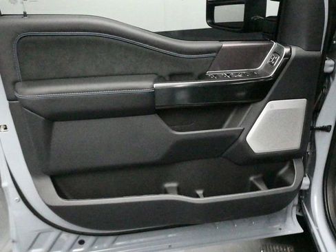 New 2026 Ford F250 Platinum AWD/4WD image 3