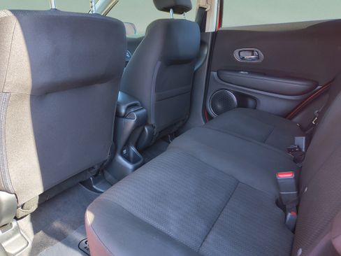 Used 2016 Honda HR-V EX image 19