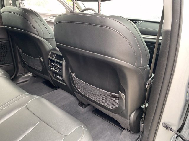 Used 2023 Jeep Grand Cherokee Limited AWD/4WD image 33