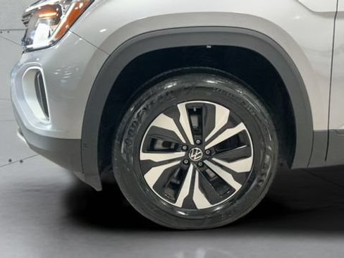 Certified 2024 Volkswagen Atlas SE AWD/4WD image 26