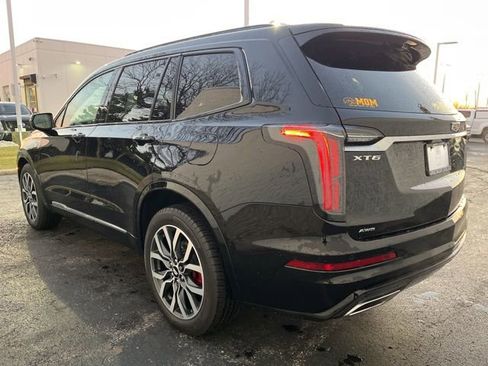 Used 2023 Cadillac XT6 Sport w/ Technology Package image 4
