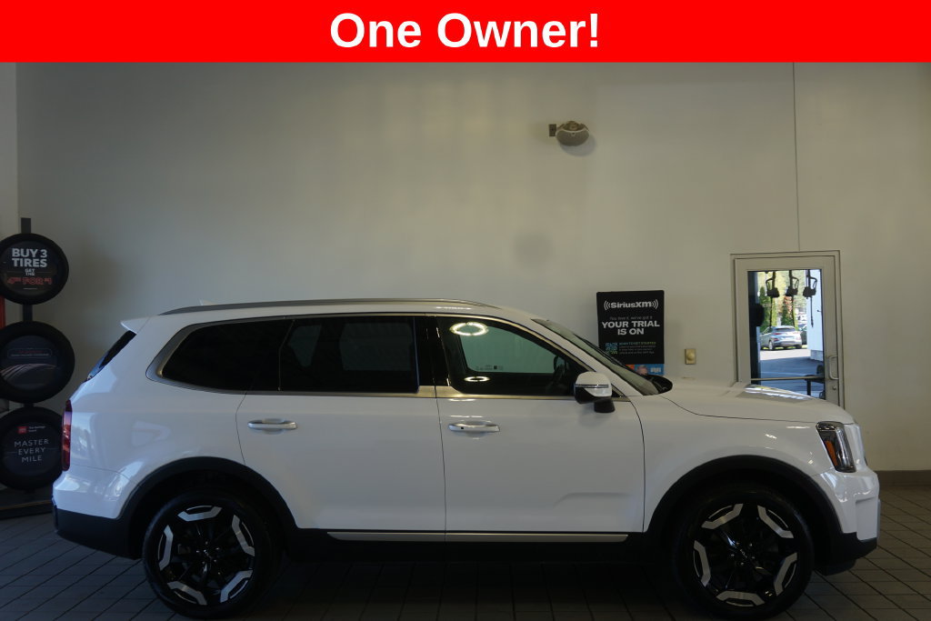 Used 2024 Kia Telluride S AWD/4WD image 2