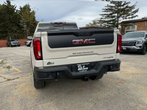 New 2026 GMC Sierra 1500 AT4X w/ AT4X AEV Edition image 7